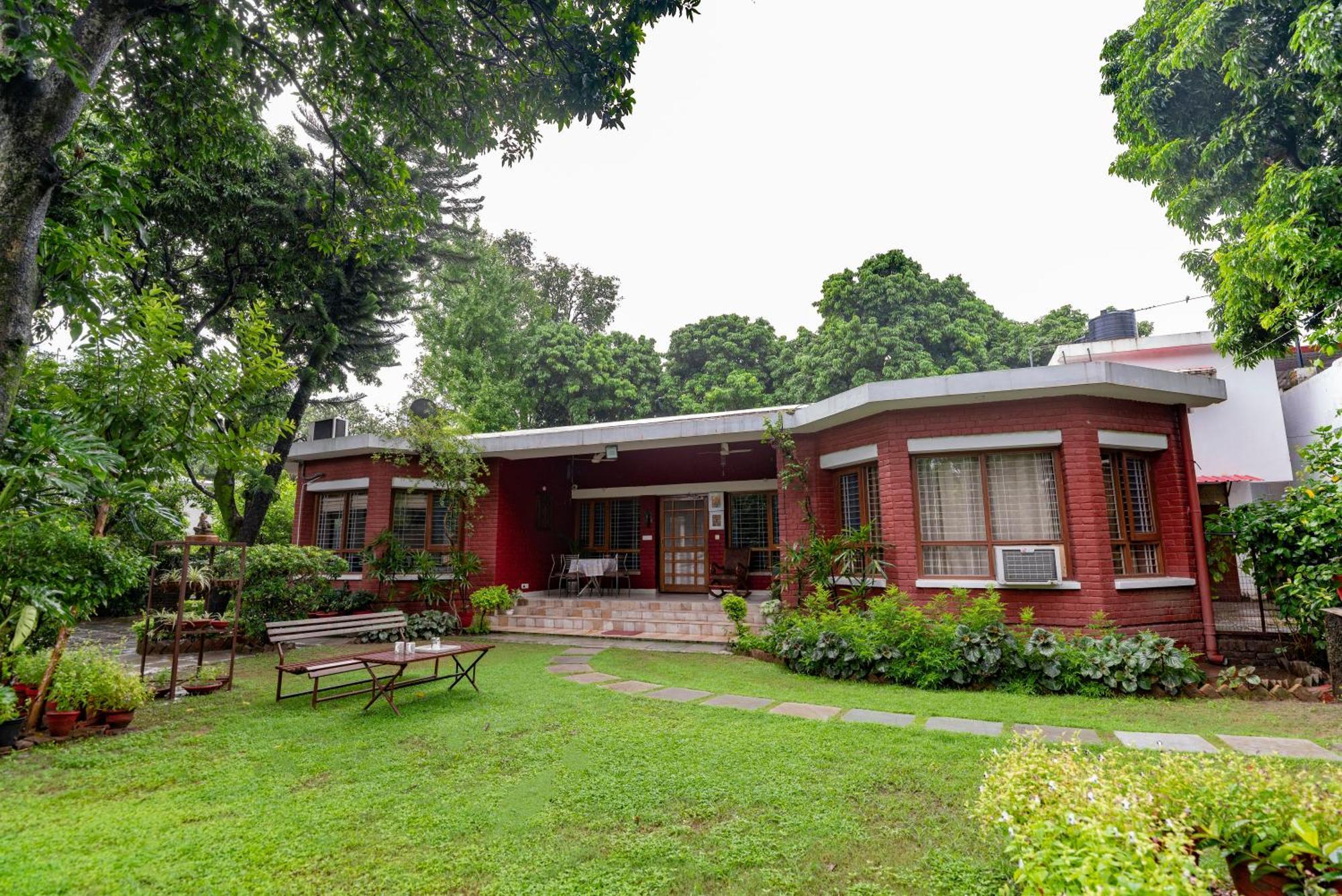Saffronstays Doon Garden Villa - Near Doon School And Mall Road 德拉敦 外观 照片