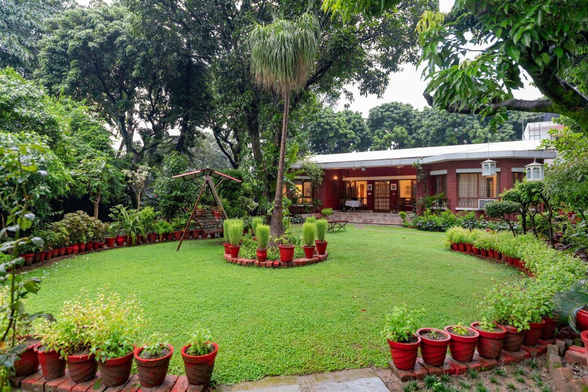 Saffronstays Doon Garden Villa - Near Doon School And Mall Road 德拉敦 外观 照片